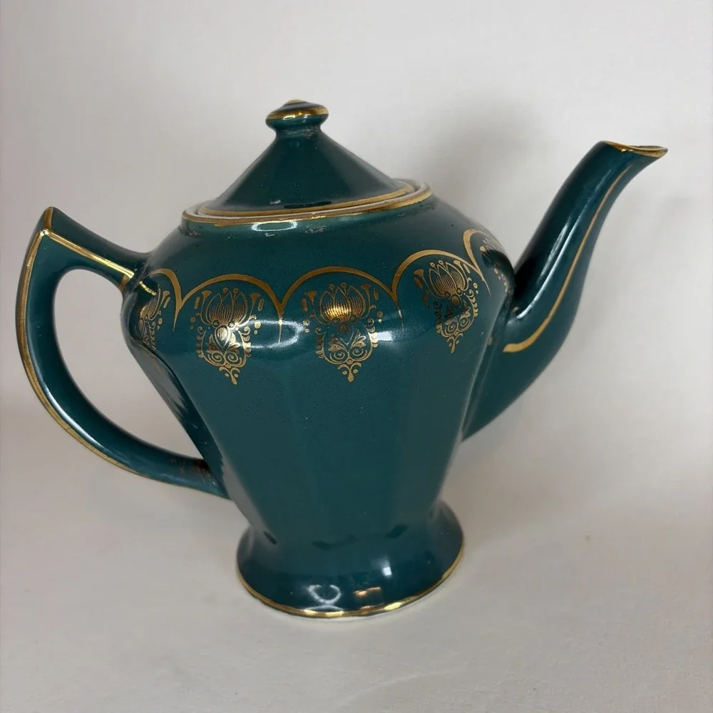 Vintage Hall Albany Teapot Green With Gold‎ Trim 7 1/4